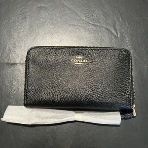 New! Saffiano leather Coach wristlet
